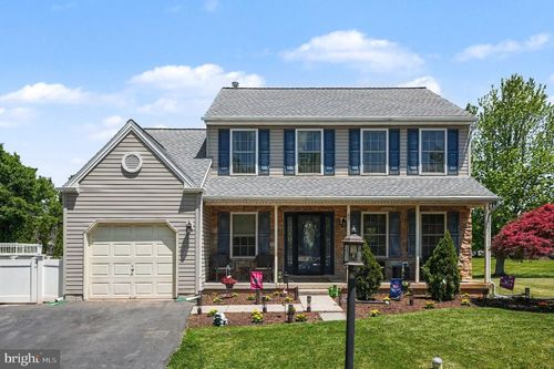 87 King Way, ROYERSFORD, PA, 19468-4312 | Card Image