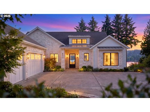 843 Terrace Dr, Lake Oswego, OR, 97034-4655 | Card Image