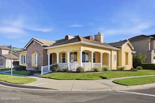 2518 Hinds Pl, Santa Maria, CA, 93455-7430 | Card Image