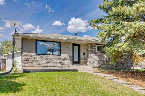 816 Avonlea Pl Se, Calgary, AB, T2H1W3 | Card Image