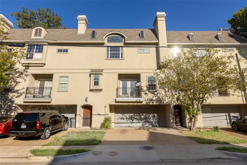 2203 N Carroll Ave, Dallas, TX, 75204-8809 | Card Image