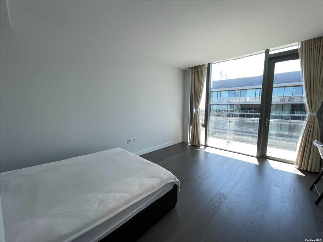 PH1T - 131-05 40 Th Rd, Condo with 0 bedrooms, 1 bathrooms and null parking in Flushing NY | Image 5