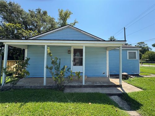 7502 Ley Rd, Houston, TX, 77028-2436 | Card Image