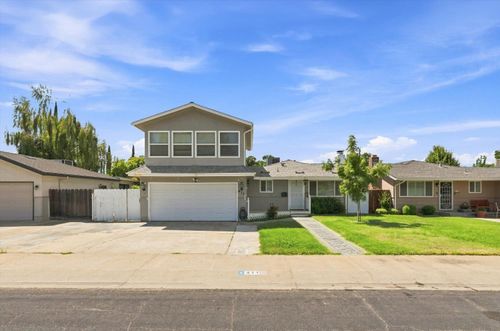 411 Whitney Street, Lodi, CA, 95242 | Card Image