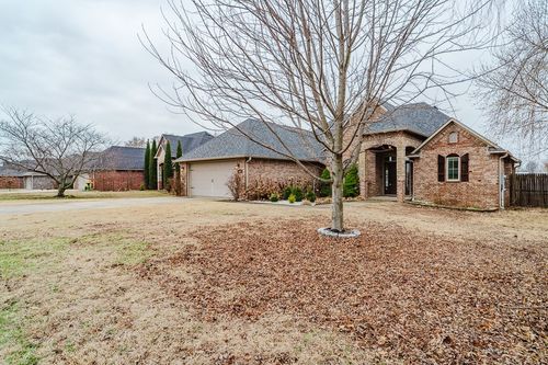 602 Sw Barn Valley Rd, Bentonville, AR, 72712-8336 | Card Image