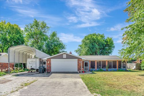 1216 Charlene Dr, Bolivar, MO, 65613-2874 | Card Image