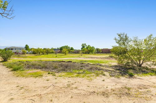 530 Camino De Suerte Nw, Albuquerque, NM, 87114-2063 | Card Image