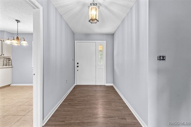 809 N Golf Course Dr, House other with 3 bedrooms, 2 bathrooms and 3 parking in Crystal River FL | Image 5