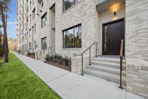 106-1 Riva Row, The Woodlands, TX, 77380 | Card Image
