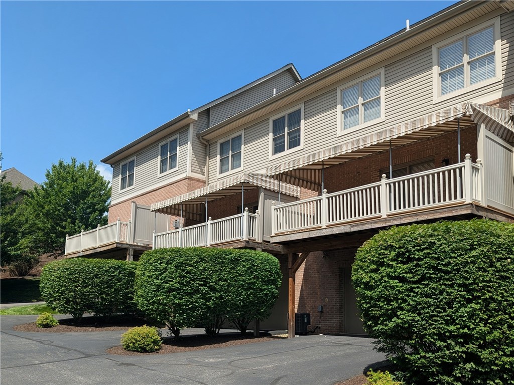 Residential in Franklin Park 3