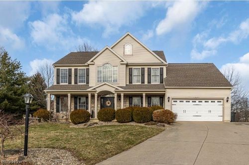 12471 Saddle Horn Cir, Strongsville, OH, 44149-9241 | Card Image