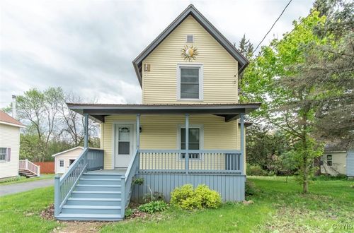 225 W Main St, Brownville, NY, 13615-7725 | Card Image