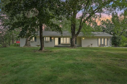 7368 Tetiva Rd, Sauk City, WI, 53583-9724 | Card Image