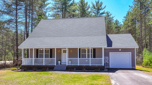 6 Christopher St, Fryeburg, ME, 04037-4363 | Card Image