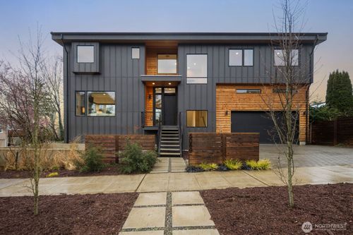 5059 37th Ave Sw, Seattle, WA, 98126-2810 | Card Image