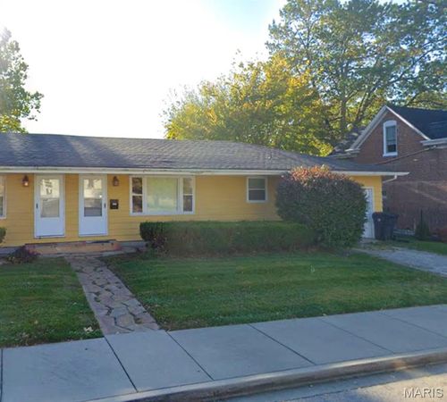 310 S 10th St, Belleville, IL, 62220-1812 | Card Image