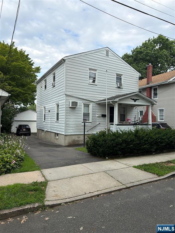 Residential Lease in Hawthorne
