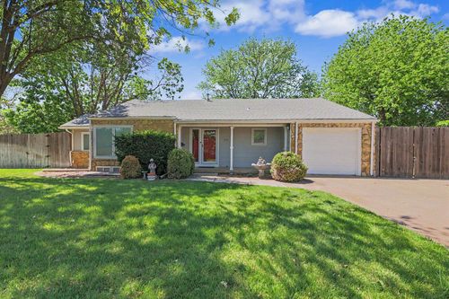 605 N Custer St, Wichita, KS, 67203 | Card Image