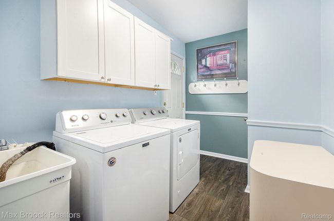 1st floor Laundry | Image 13