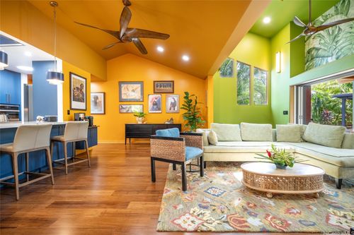 427 Akoakoa Pl, Kailua, HI, 96734-3904 | Card Image