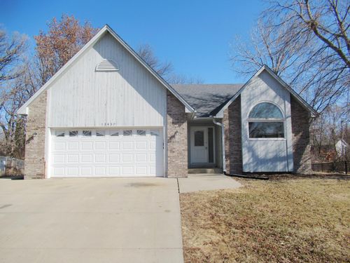 13437 Zarthan Ave S, Savage, MN, 55378-2495 | Card Image
