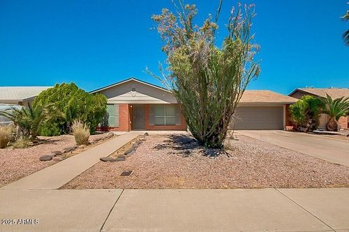10560 W Echo Ln, Peoria, AZ, 85345-7429 | Card Image
