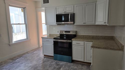 apt-1-47 Dickerman St, New Haven, CT, 06511-3296 | Card Image