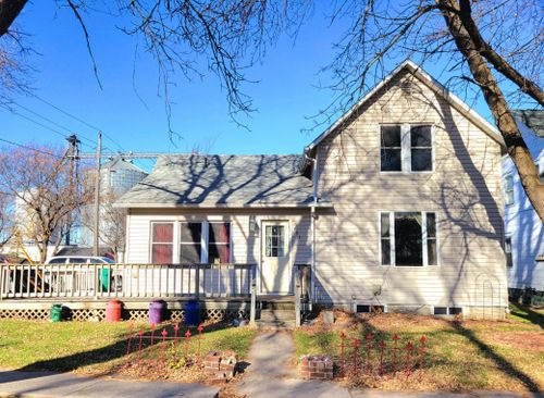 751 3rd Ave, Heron Lake, MN, 56137-4017 | Card Image