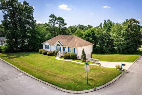 6376 Pringle Dr, Ooltewah, TN, 37363-6406 | Card Image