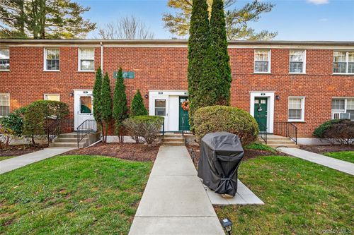 apt-88-3 Fieldstone Dr, Hartsdale, NY, 10530-1510 | Card Image