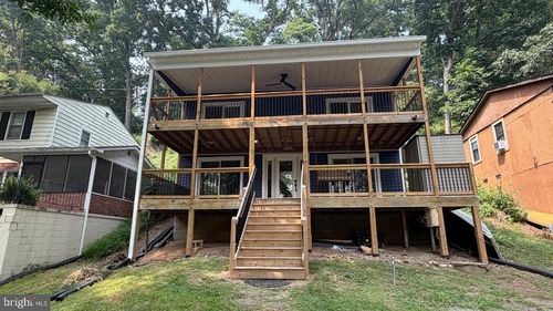 2057 Lockes Mill Rd, BERRYVILLE, VA, 22611-3931 | Card Image