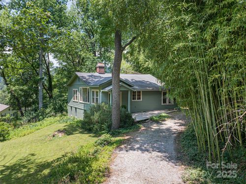 56 Lockley Ave, Asheville, NC, 28804-3565 | Card Image