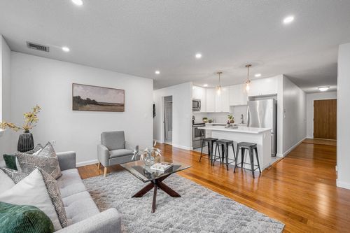206-1 Prescott St, Boston, MA, 02128-2528 | Card Image