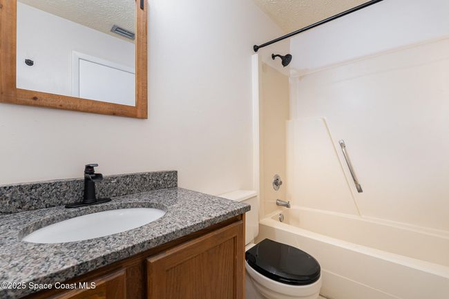 Hall bathroom with tub and shower combo | Image 25