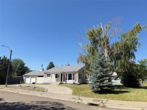 2726 7th Ave N, Great Falls, MT, 59401-2019 | Card Image