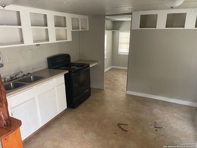 80 San Antonio St, Home with 0 bedrooms, 0 bathrooms and null parking in Campbellton TX | Image 17
