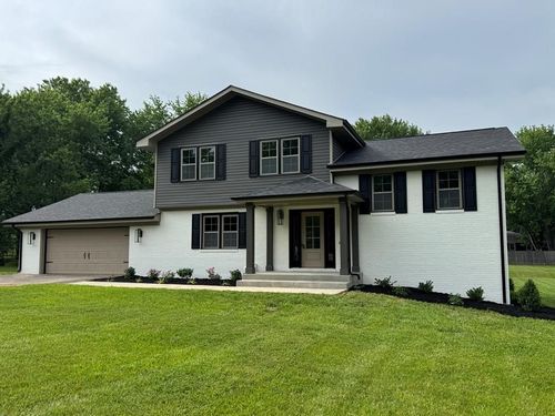 1022 Great Oaks Dr, Hopkinsville, KY, 42240-5108 | Card Image