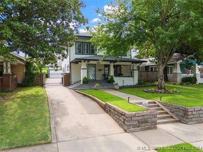 1527 S Newport Avenue, House other with 3 bedrooms, 2 bathrooms and null parking in Tulsa OK | Image 3