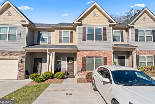 5369 Creekview Way, Morrow, GA, 30260-4218 | Card Image