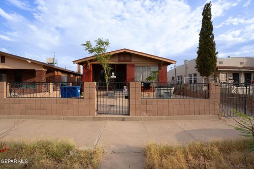 3708 La Luz Ave, El Paso, TX, 79903-2912 | Card Image