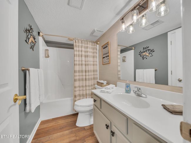 APT-109 - 2743 Colonial Dr, Condo with 1 bedrooms, 1 bathrooms and null parking in Pigeon Forge TN | Image 11