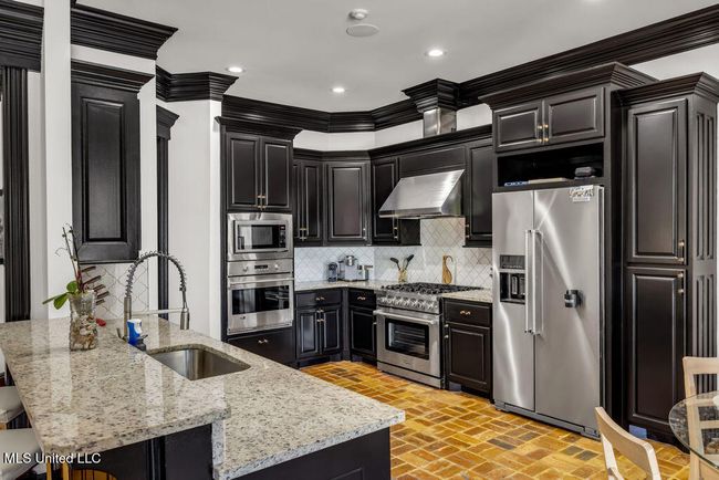 315GoosePointe-13 | Image 16