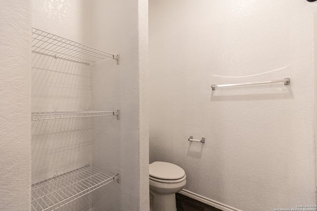 14615 Stirrup Trce, House other with 3 bedrooms, 2 bathrooms and null parking in Elmendorf TX | Image 23
