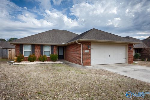 318 Dovington Dr, Huntsville, AL, 35806-1679 | Card Image