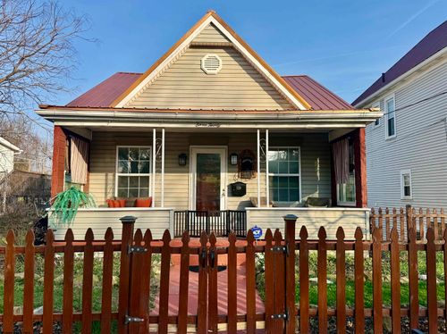 720 Gaston Ave, Fairmont, WV, 26554-5124 | Card Image