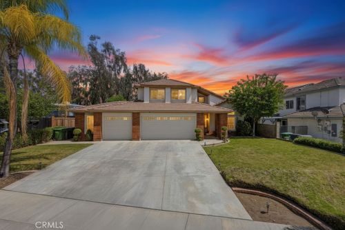 3731 Columbia Cir, Corona, CA, 92881-4834 | Card Image