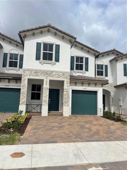12612-12612 Nw 22nd Pl, Miami, FL, 33167-1469 | Card Image
