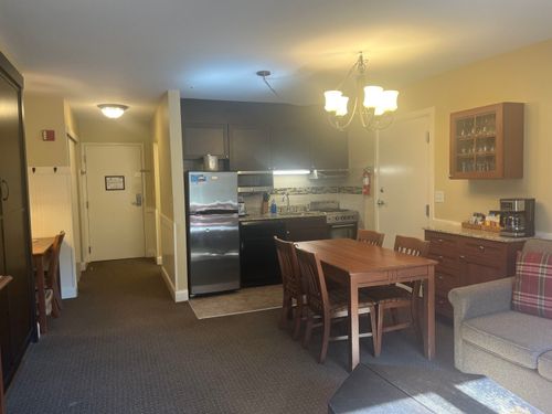 249251-qtr-3-249/251 qtr. 3 89 Grand Summit Way, Dover, VT, 05356 | Card Image