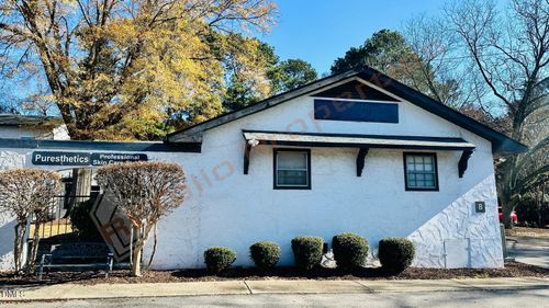 ste-d1-901 Kildaire Farm Rd, Cary, NC, 27511-3937 | Card Image