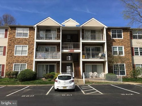 16 Holly Ct, HAMILTON, NJ, 08619-4632 | Card Image